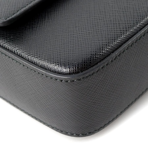 ‼️SOLD‼️Authentic Prada Crossbody Saffiano leather - Picture 13 of 16